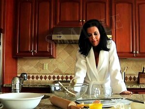 poikapuoli kiihottuu panna hänen kuuma äitipuoli