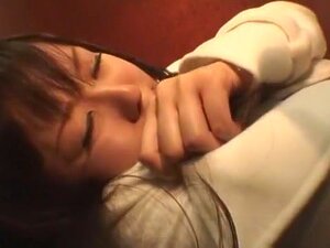 Exotische japanische Tussi Junko Hayama in einer geilen Handjob-,