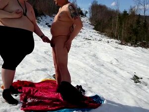 Le plaisir coquin dans les montagnes,