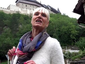 Tjeckiska Gammal Blond Med Stora Bröst