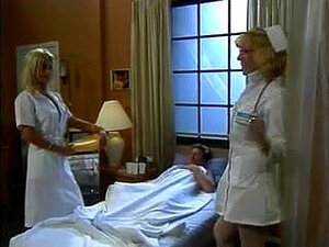 Randi Storm - Krankenschwester-Dreier Farrah + Kyle Stone