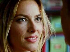 SEARCH CELEBRITY HD - Kira Miro ausgezogen