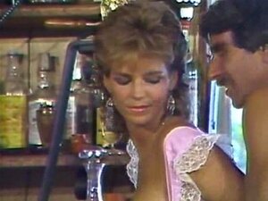 Tauche ein in die fesselnde Schönheit von Erica, einem