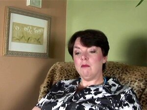 Grote kont rijpe stiefmoeder doet vieze dingen