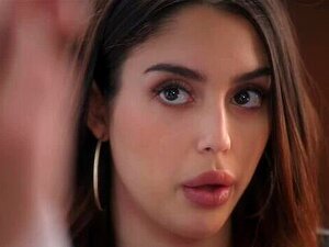 TUSHY Anal-besessene Vanessa Sky verführt ihren heißen Kollegen