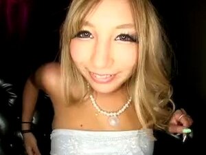 Japanilainen Gyaru tiukka mekko hameen alta ja kaksinkertainen