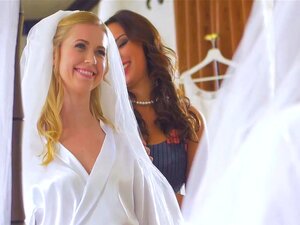 Die geile Anissa und die hübsche Braut Violette werden von einem