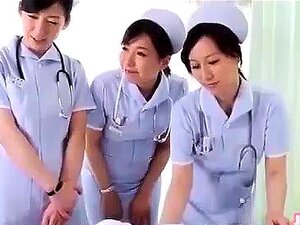 Schöne geile koreanische Schlampe wird gefickt