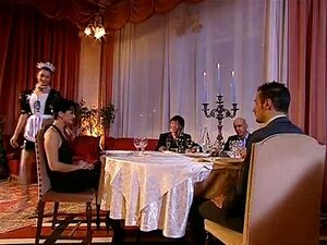Heiße italienische Maid
