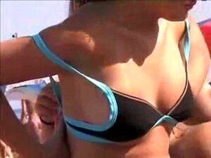 Topless Babes - Voyeur Video. Topless Babe - Voyeurs Video