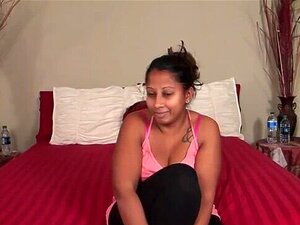 Casting Indie Verzweifelte Amateure heiße indische Sexy genießt