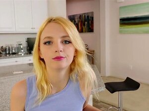 Ty Stiefschwester - Stiefstiefschwester Creampie, wenn der Stiefbruder