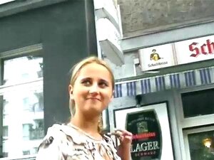 Deutsche Süße wird für ihr erstes Pornocasting ausgewählt