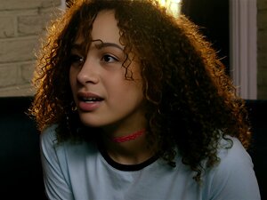 Versaute süße rau gepflügt nach deepthroating Schwanz