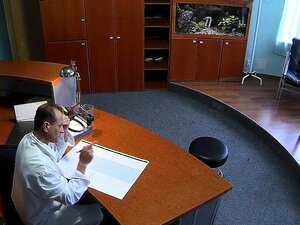 Доктор јебе пацијента на рецепцији