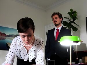 Meine Kleine Sekretärin Jade Valentine, Robby Echo