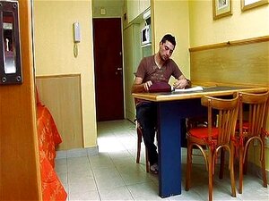 Геј момци јебу без кондома после