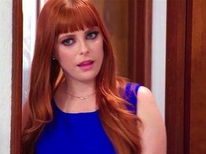 MILF маћеха ускочила у тројку након што