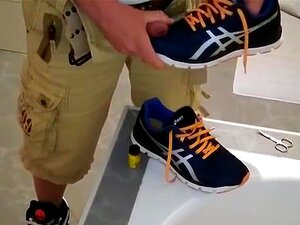 Asics Running Sneaker sai leikkauksen ja spermaa sisäänsä...,