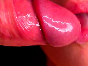 ASMR-Blowjob-Fanatiker bekommt atemberaubende Veröffentlichung!
