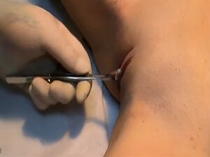 Bulgarische Snatch Genital Piercing TINTE Stiefbrüder BG (FGPL2)