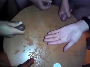 Circle Jerk Compilation - eine Menge Schwänze und Sperma
