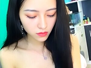 Tauche ein in die verführerische Welt asiatischen Vergnügens,