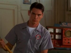 Jennifer Connelly nackt - Inventing the Abbotts - 1997. Der Clip ist