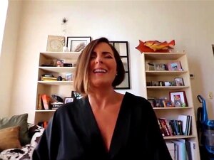 Verführt von meinen heißesten Kumpels, warme Mama - Helena Price