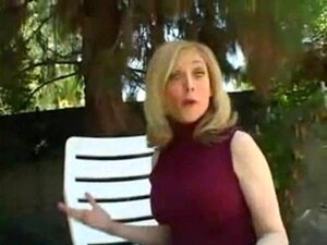 Reife Nina Hartley wird besser gefickt als jeder andere.F70