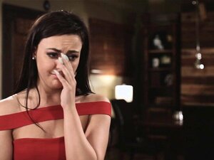 Robby gab Stiefmutter India und Stiefschwester Whitney ein schönes