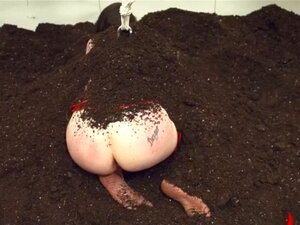 суптилна БДСМ анална акција у