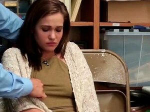 Stehlende Euro-Schönheiten lassen sich ihre Fotzen hardcore