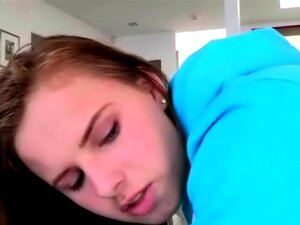 Söta hetingen Anna Lynn älskar enorm kuk, Anna Lynn älskar att