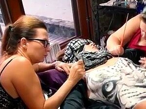 Body Paint 2. Neue Ansichten