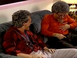 Lois Ayres, Billy Dee und Joey Silvera in einer sexy 80er Pornobraut