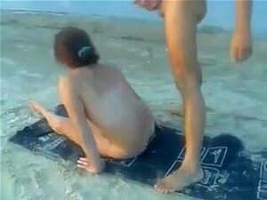 Du wolltest schon immer mal einen wilden Amateur-Dreier erleben? Diese