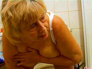 OmaHoteL Homemade Amateur Old Oma Compilation, Homemade Video mit