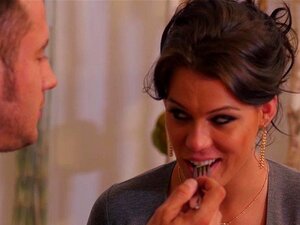 PureMature Happy Anniversary Fick mit der busty MILF Peta Jensen.