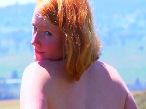 ECHTE ROTHAARIGE ISADORA PINKE TITTEN HAARIGE ROTE BUSCH BLASSE HAUT 3