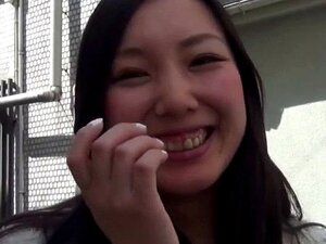 Asiatici perversi mostrano le loro tette