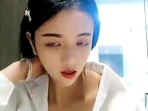 Cams Amateur Mollige japanische Süße Solo Webcam