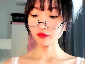 Cams Amateur Mollige japanische Süße Solo Webcam