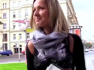 Faketitted echter Euro schluckt eine Ladung Sperma, Faketitted echter