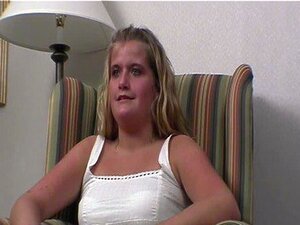 super nervosa normale ragazza del college in cedro rapide Iowa