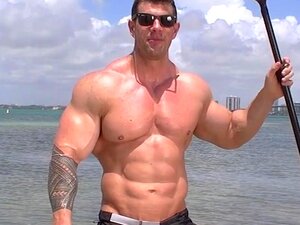 Zeb Solo am Strand
