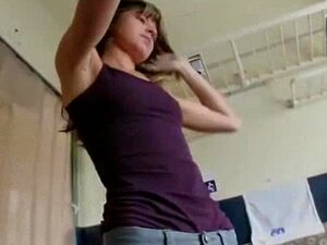 Tschechisches Mädchen Gina Gerson hat gefickt und bekam eine