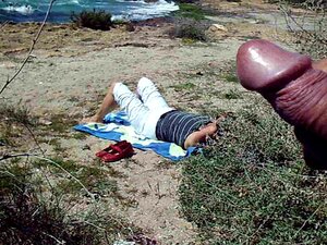 Öffentliche Masturbation, Sperma am Strand