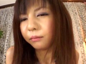 Heißer Porno mit der asiatischen Süßen Hikari