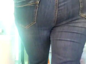 Große Arsch-Arsch-Jeans